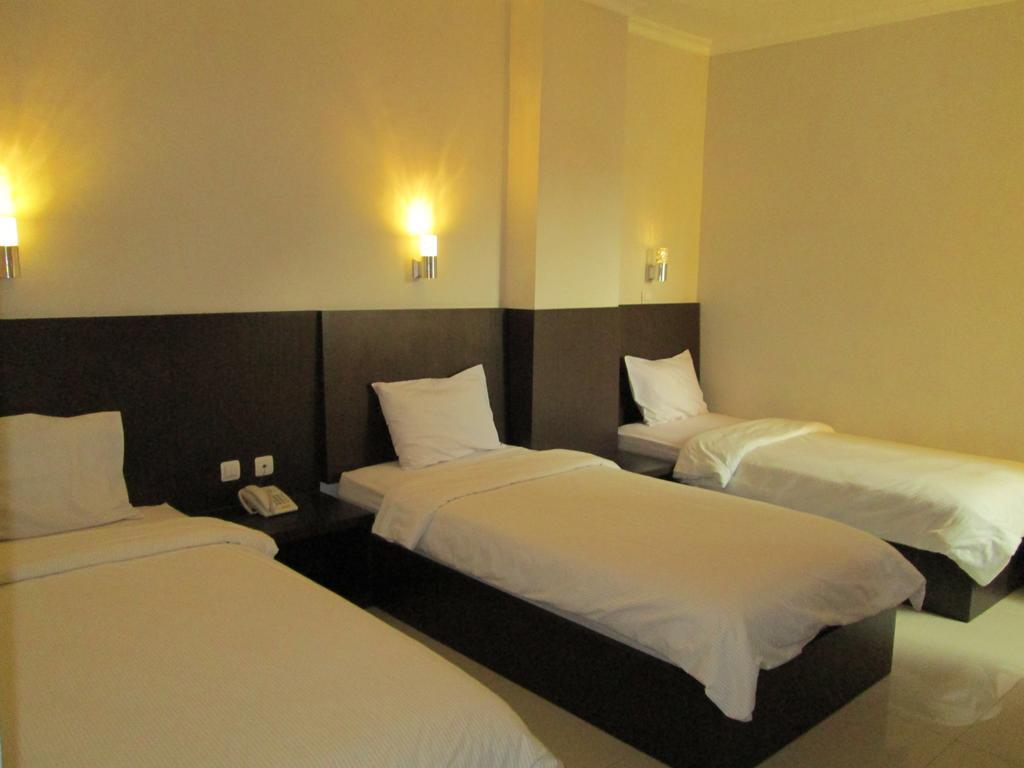 בנדונג Hotel Cihampelas 3 חדר תמונה